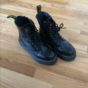 Doc Martins -womens 7-Jaden Boot platform
